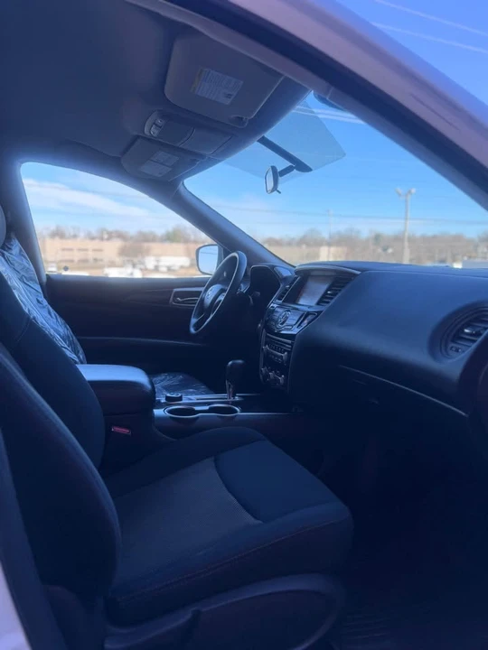2019 Nissan Pathfinder 4th Gen - Image 12 of 13