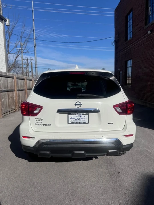 2019 Nissan Pathfinder 4th Gen - Image 4 of 13