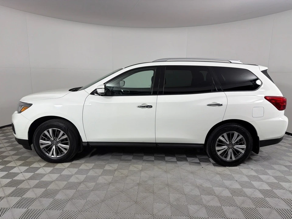 2019 Nissan Pathfinder 4th Gen - Image 8 of 12