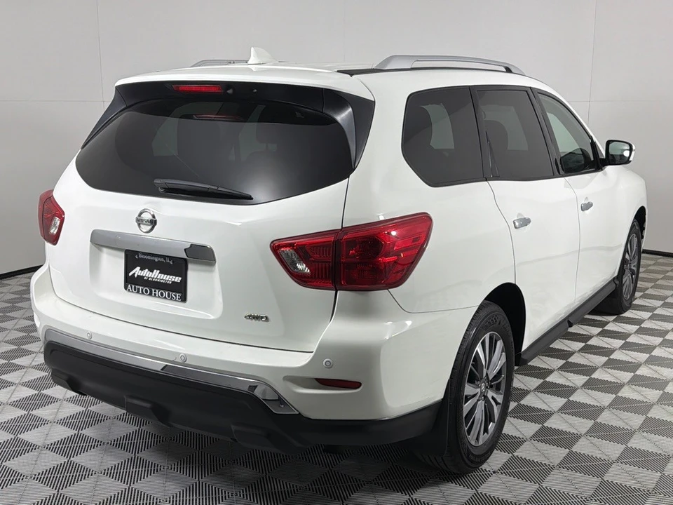 2019 Nissan Pathfinder 4th Gen - Image 5 of 12