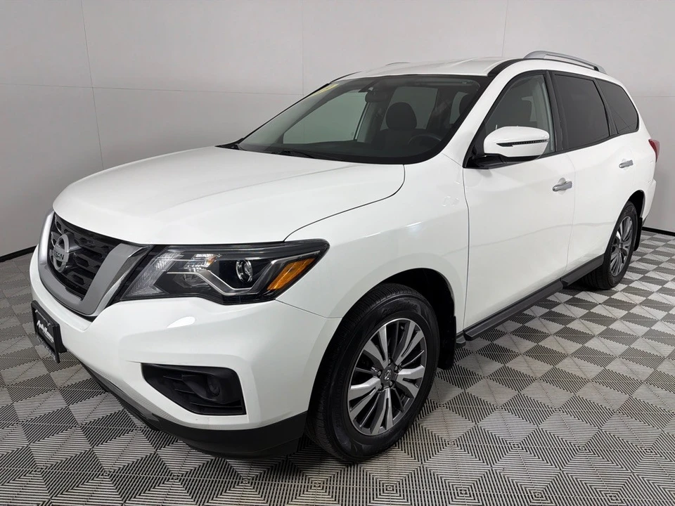 2019 Nissan Pathfinder 4th Gen - Image 9 of 12