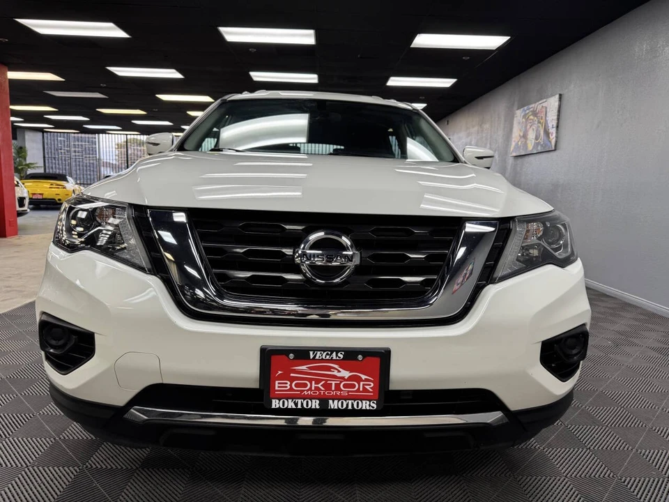 2019 Nissan Pathfinder 4th Gen - Image 3 of 21