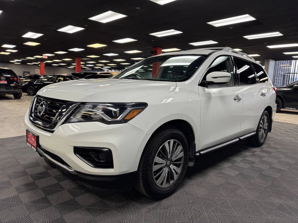 2019 Nissan Pathfinder 4th Gen - Image 6 of 21