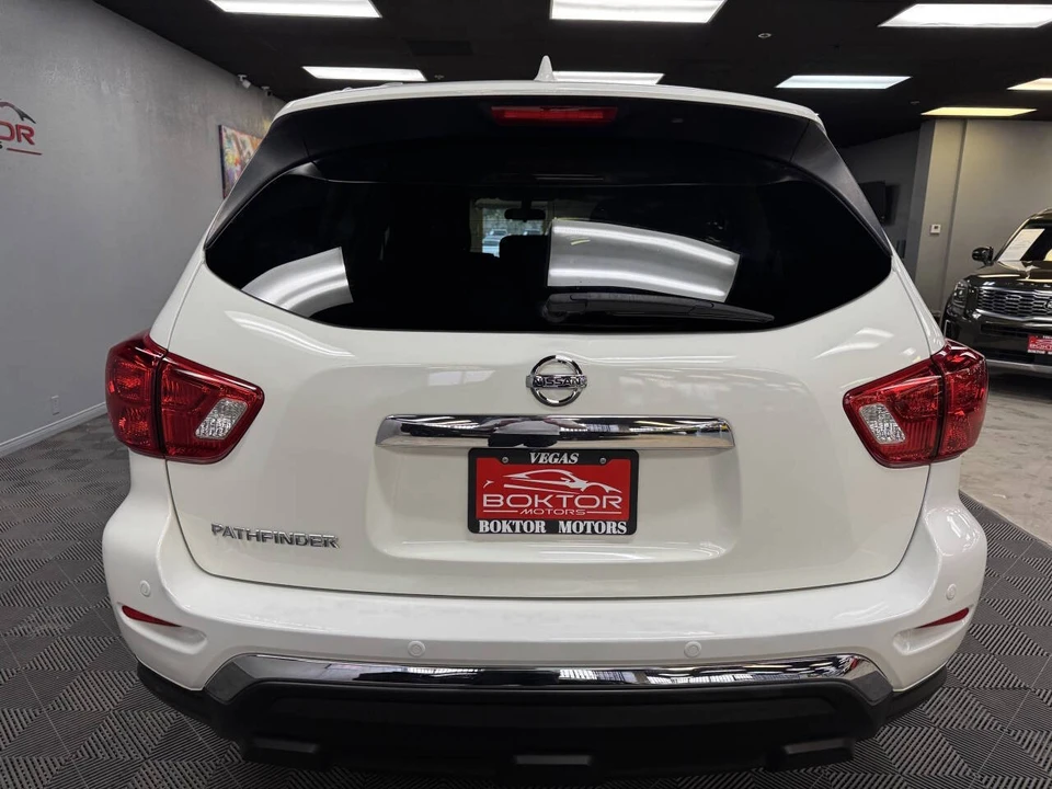 2019 Nissan Pathfinder 4th Gen - Image 13 of 21