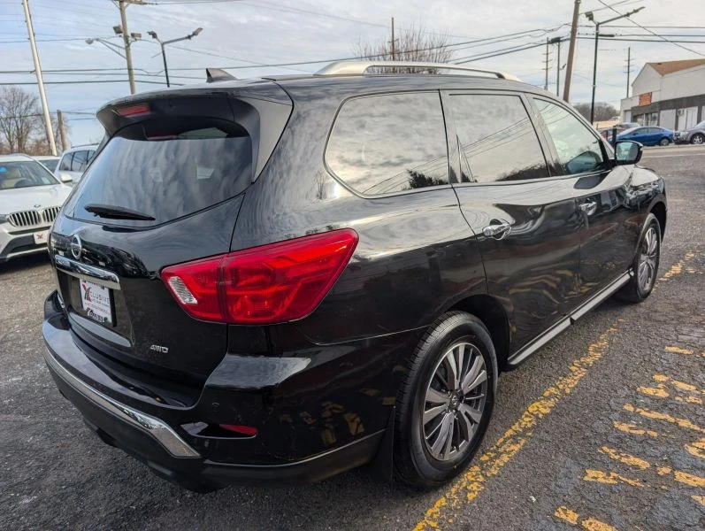 2019 Nissan Pathfinder 4th Gen - Image 3 of 12