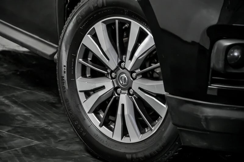 2019 Nissan Pathfinder 4th Gen - Image 3 of 21