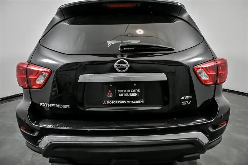 2019 Nissan Pathfinder 4th Gen - Image 10 of 21