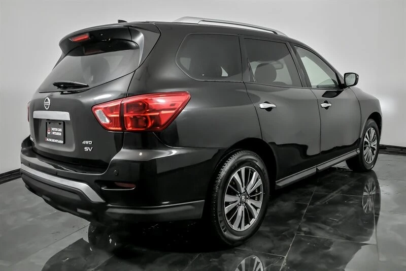 2019 Nissan Pathfinder 4th Gen - Image 11 of 21