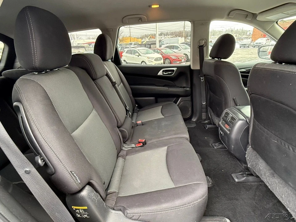 2019 Nissan Pathfinder 4th Gen - Image 15 of 21