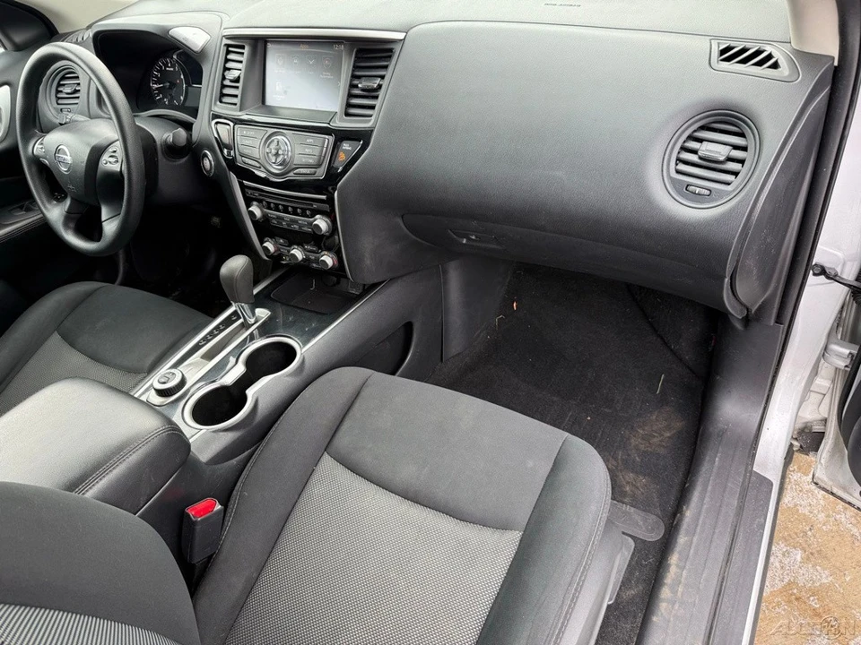 2019 Nissan Pathfinder 4th Gen - Image 16 of 21