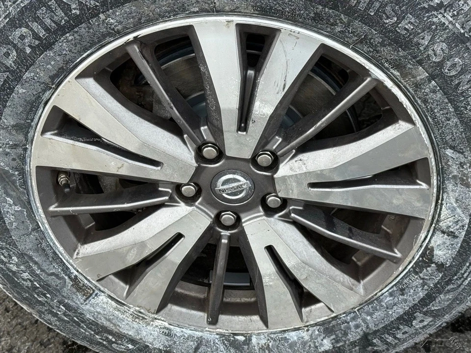 2019 Nissan Pathfinder 4th Gen - Image 10 of 21