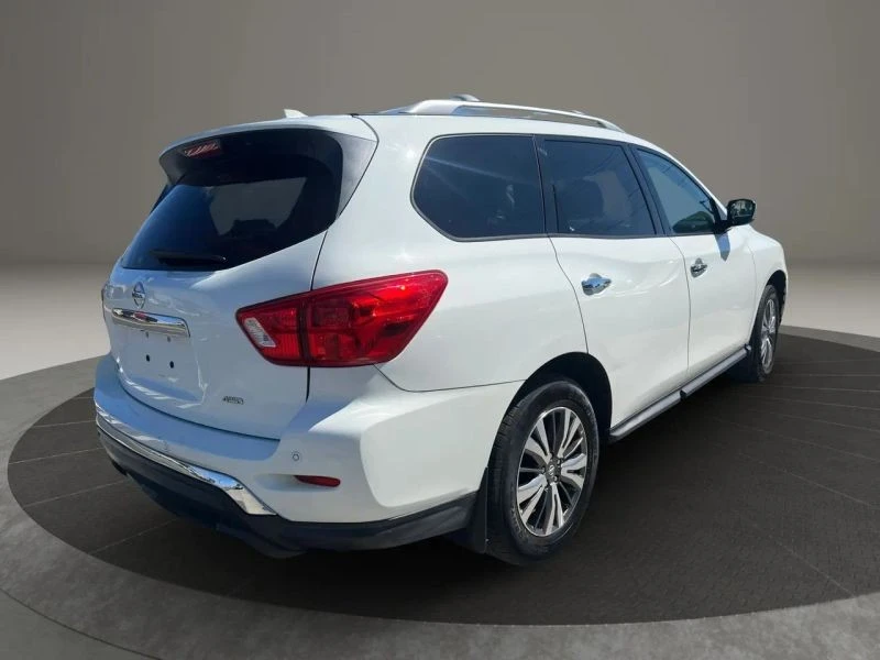 2019 Nissan Pathfinder 4th Gen - Image 5 of 12