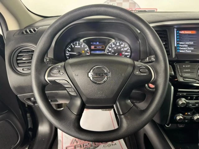 2019 Nissan Pathfinder 4th Gen - Image 13 of 21