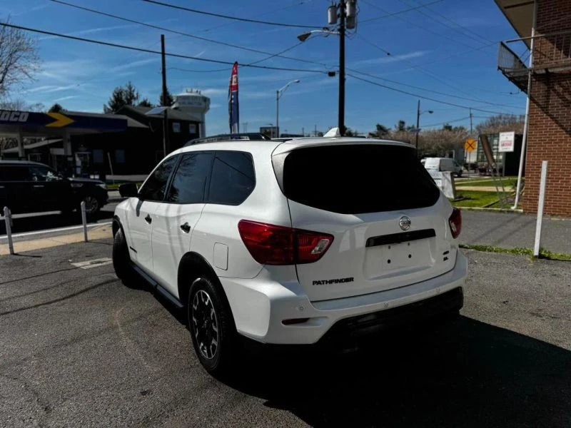 2019 Nissan Pathfinder 4th Gen - Image 10 of 12