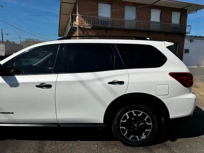 2019 Nissan Pathfinder 4th Gen - Image 8 of 12