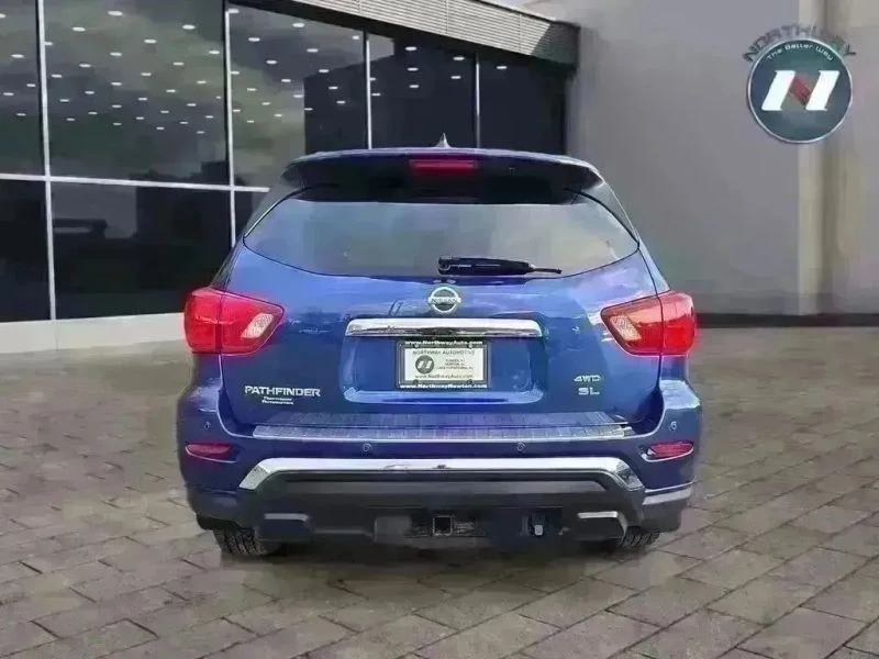2019 Nissan Pathfinder 4th Gen - Image 4 of 12