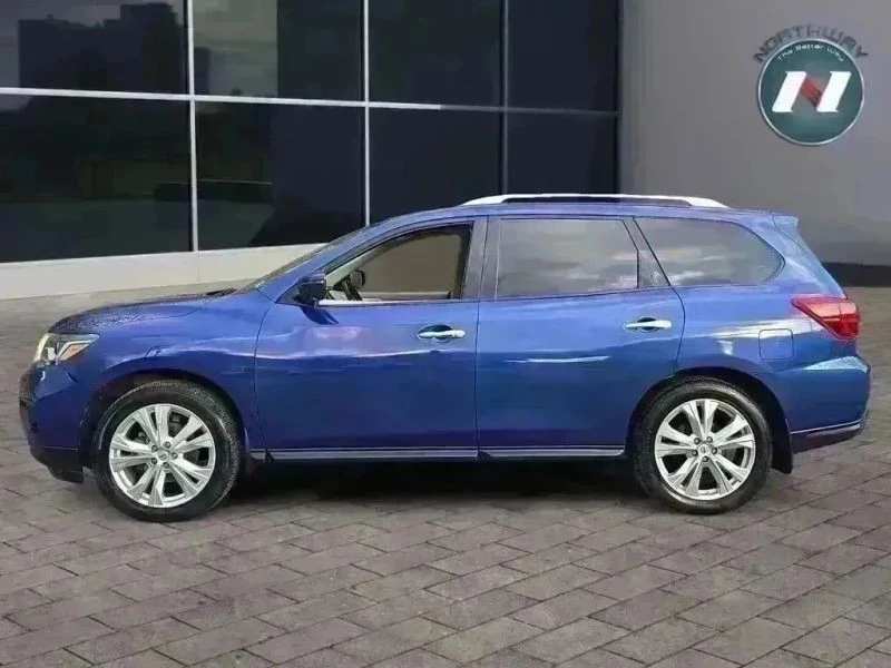 2019 Nissan Pathfinder 4th Gen - Image 2 of 12