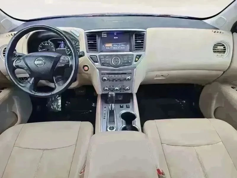2019 Nissan Pathfinder 4th Gen - Image 10 of 12