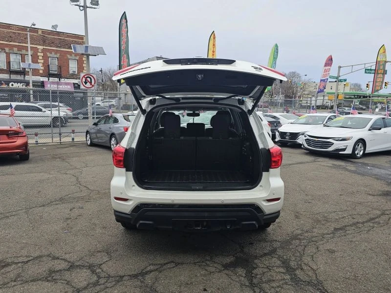 2019 Nissan Pathfinder 4th Gen - Image 8 of 12