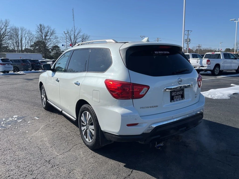 2019 Nissan Pathfinder 4th Gen - Image 7 of 21