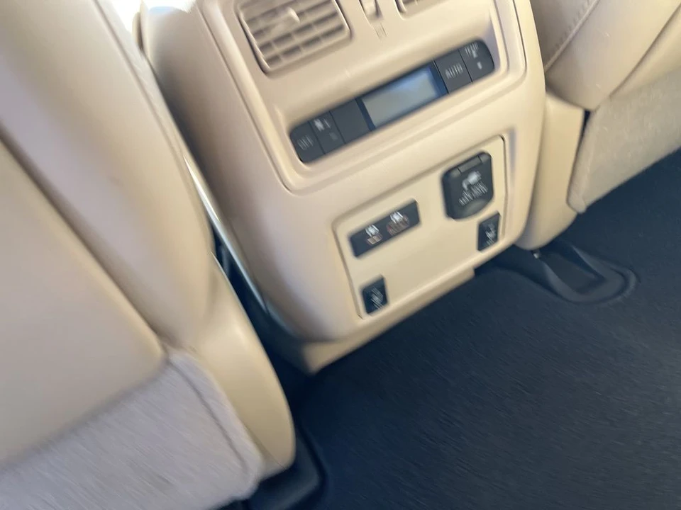 2019 Nissan Pathfinder 4th Gen - Image 17 of 21
