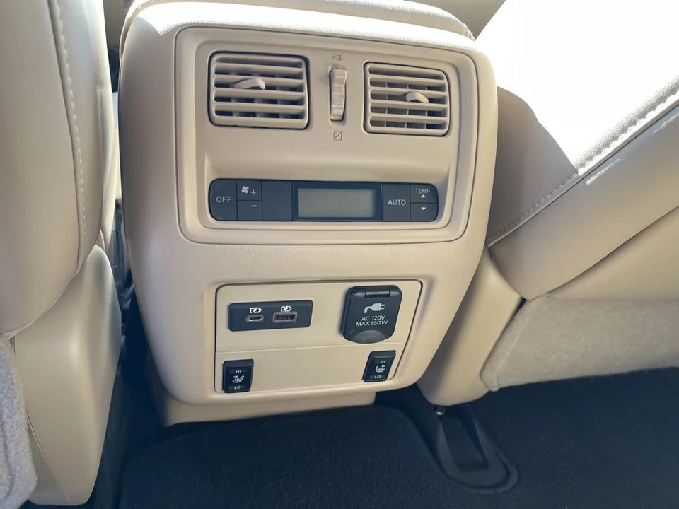 2019 Nissan Pathfinder 4th Gen - Image 16 of 21