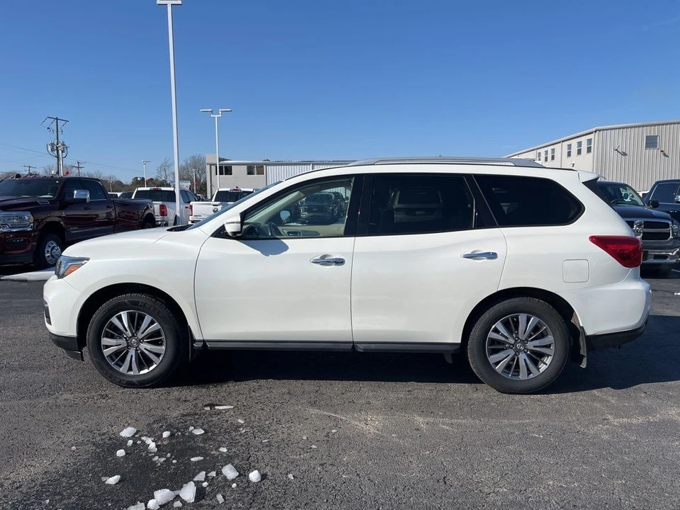 2019 Nissan Pathfinder 4th Gen - Image 8 of 21