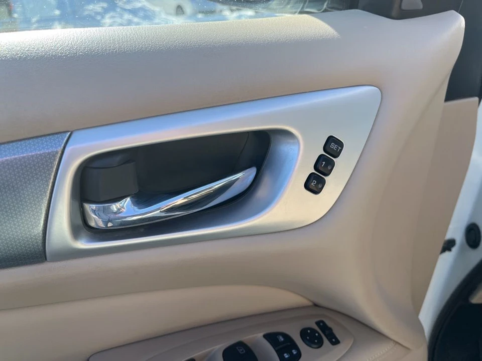 2019 Nissan Pathfinder 4th Gen - Image 20 of 21