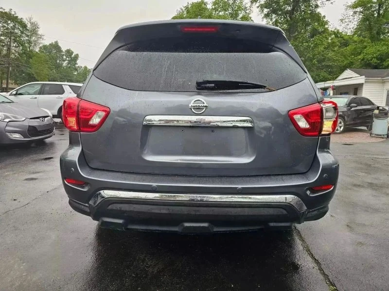 2019 Nissan Pathfinder 4th Gen - Image 4 of 12