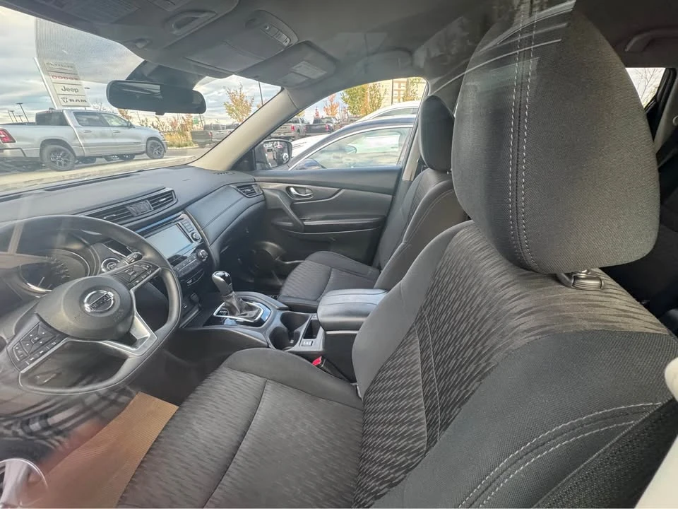 2019 Nissan Rogue - Image 7 of 7