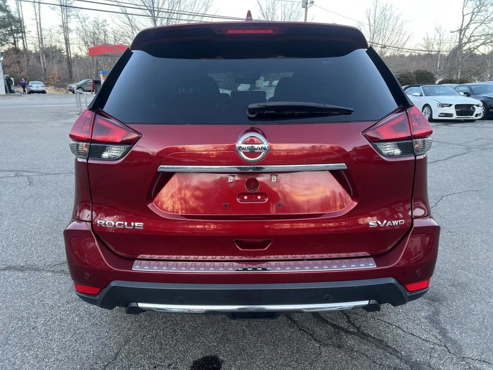 2019 Nissan Rogue - Image 4 of 12