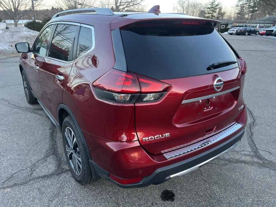 2019 Nissan Rogue - Image 7 of 12