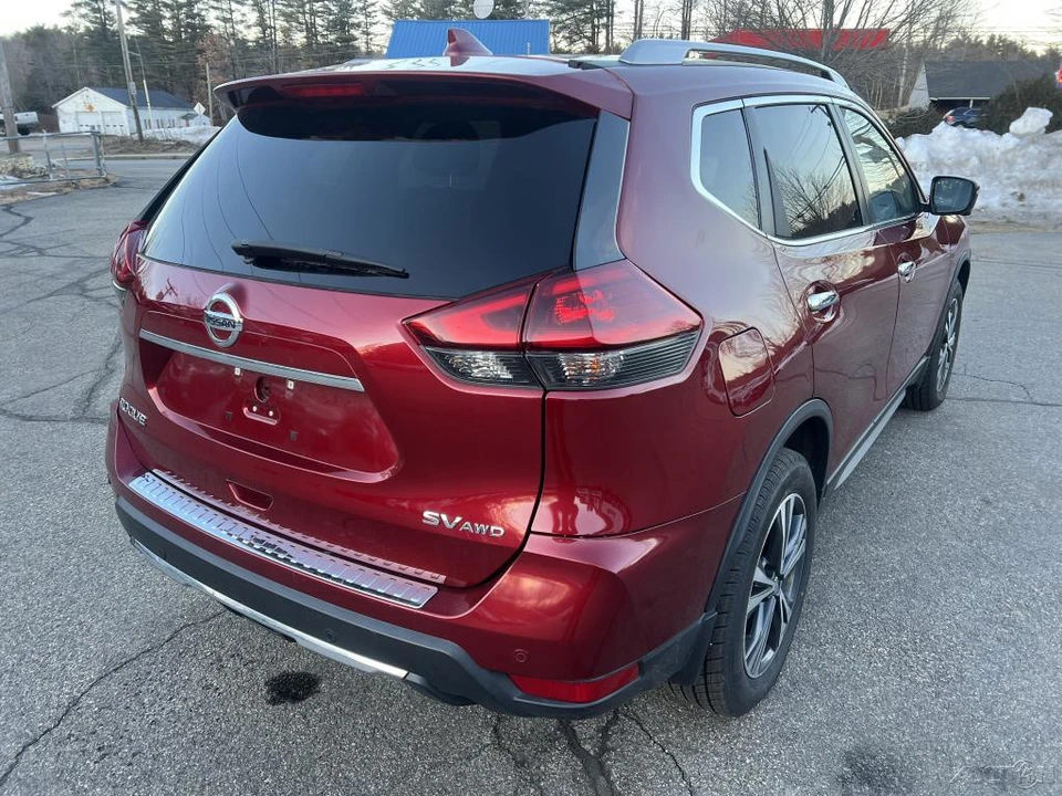 2019 Nissan Rogue - Image 8 of 12