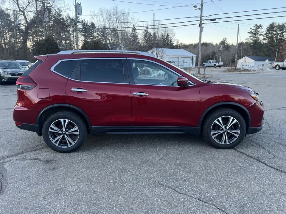 2019 Nissan Rogue - Image 2 of 12