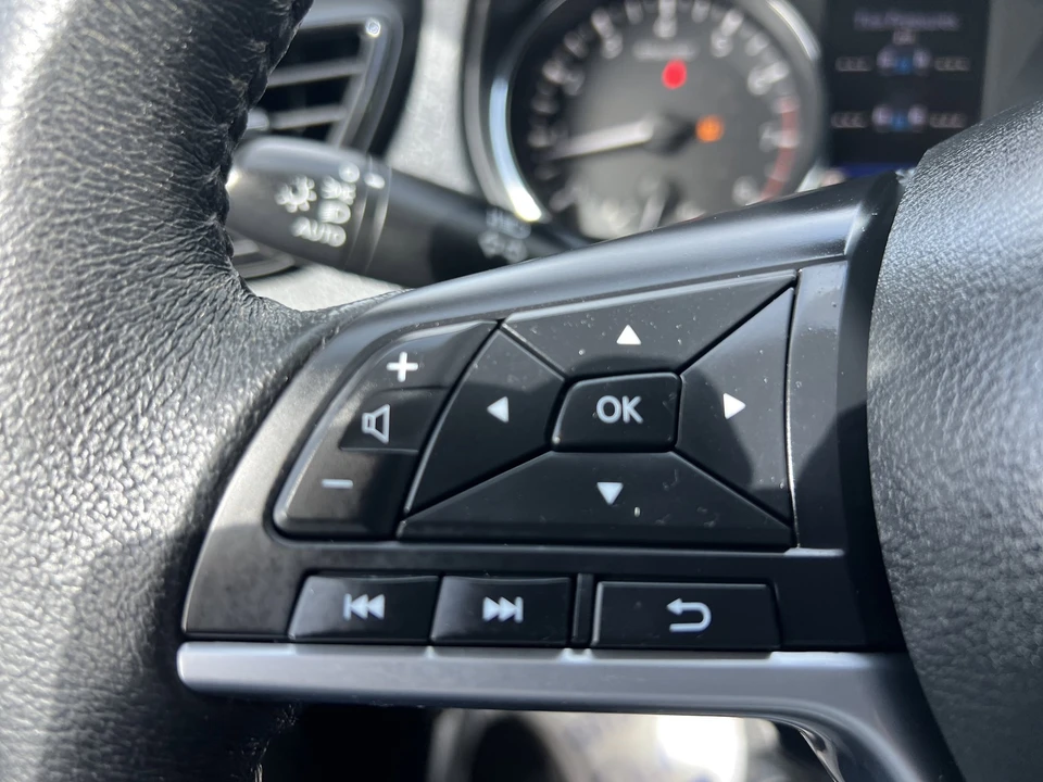 2019 Nissan Rogue - Image 21 of 21