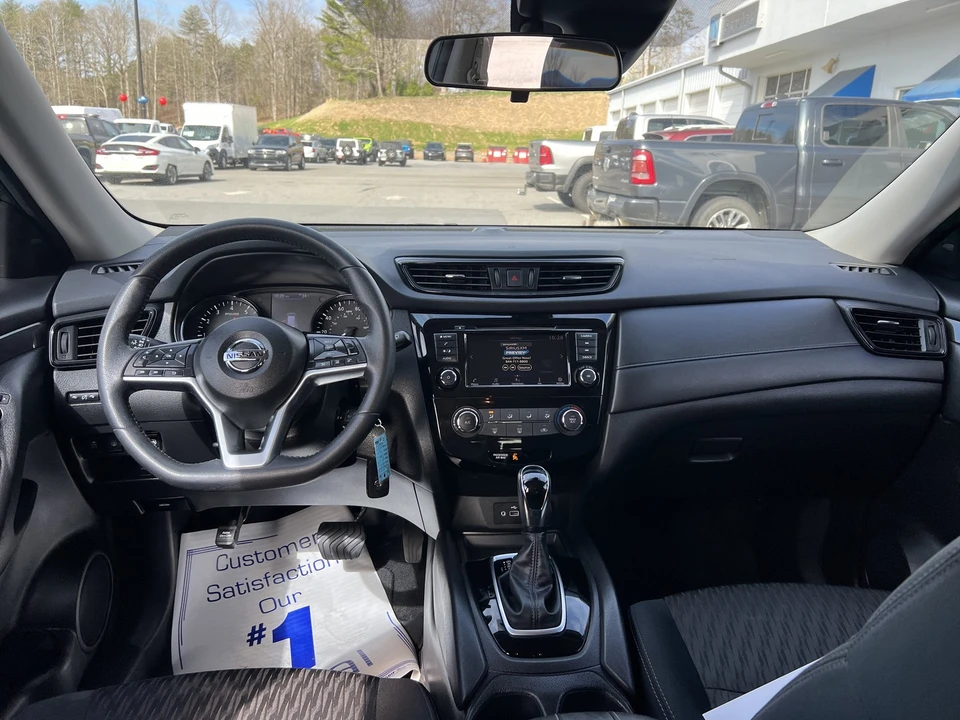 2019 Nissan Rogue - Image 13 of 21