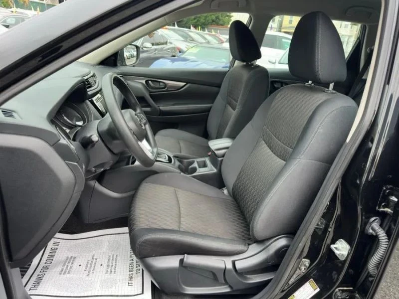 2019 Nissan Rogue - Image 12 of 12