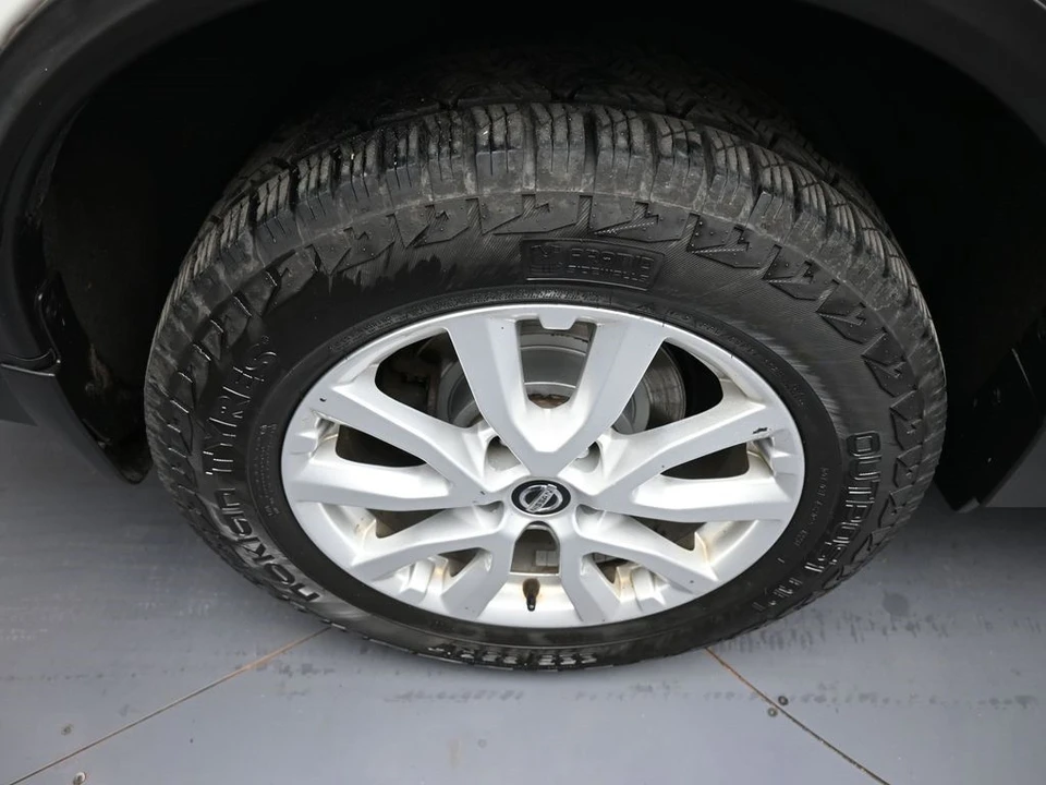 2019 Nissan Rogue - Image 12 of 12