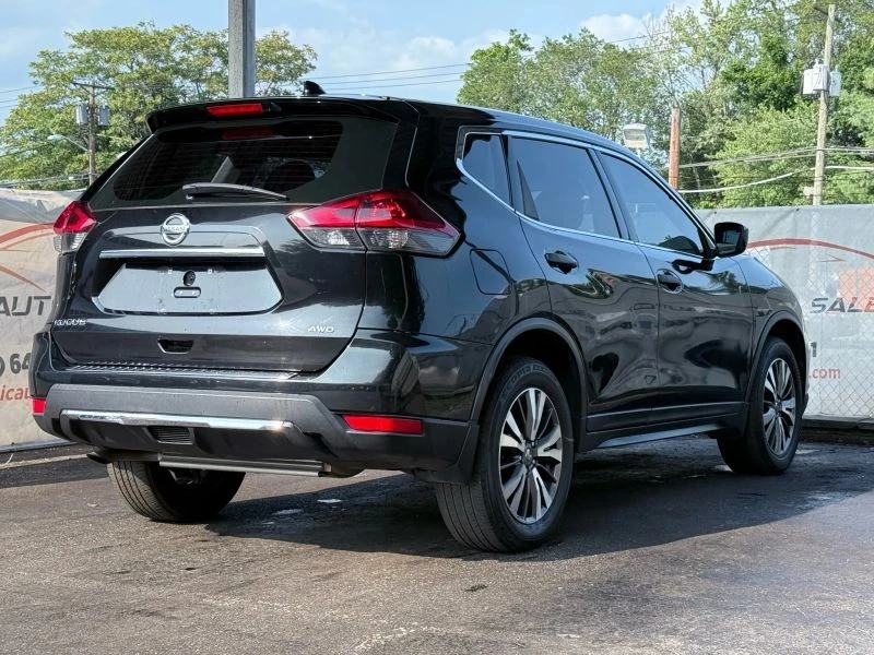 2019 Nissan Rogue - Image 9 of 12