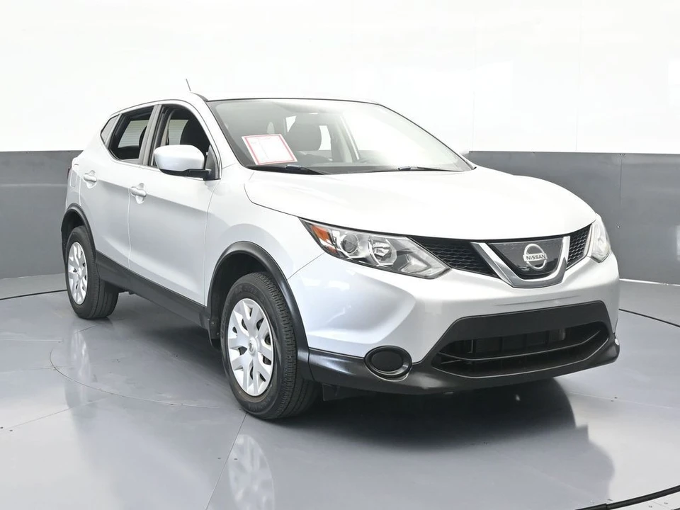 2019 Nissan Rogue - Image 9 of 12