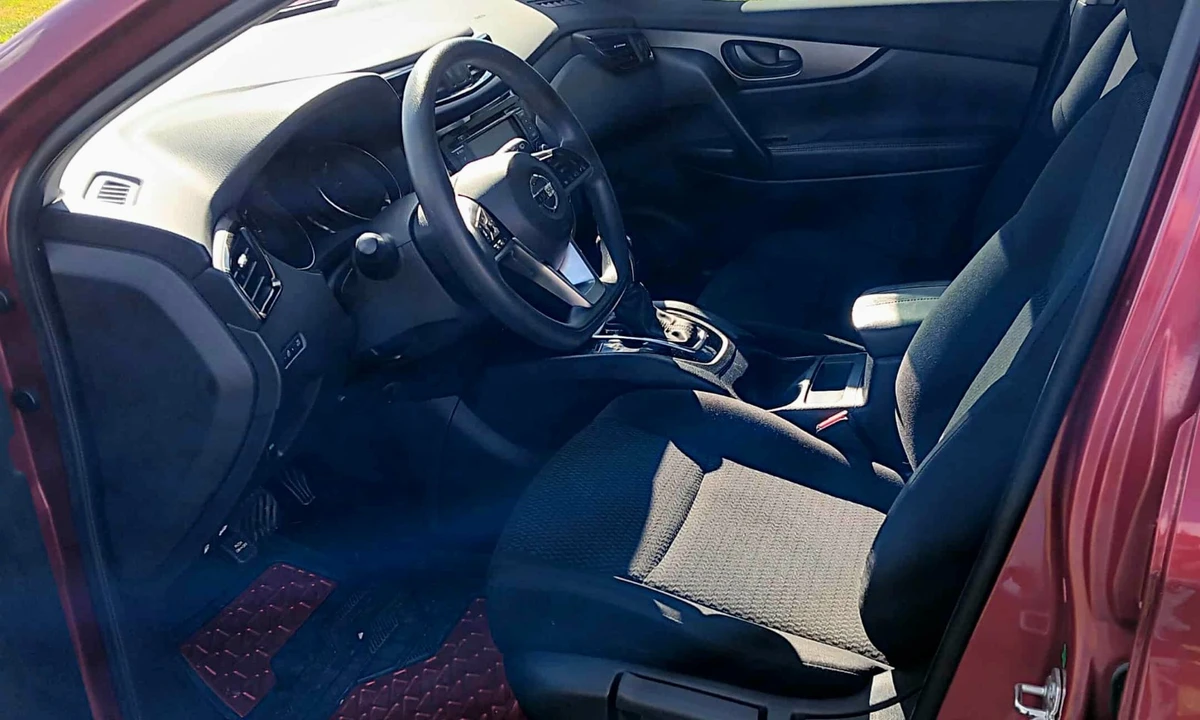 2019 Nissan Rogue - Image 11 of 12