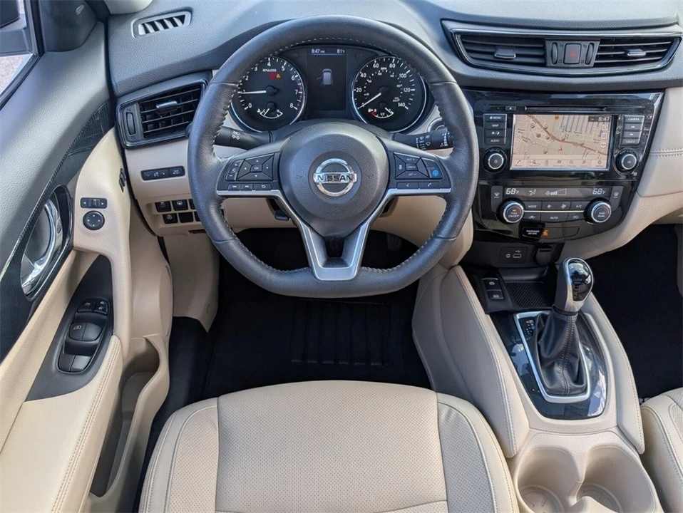 2019 Nissan Rogue - Image 8 of 12