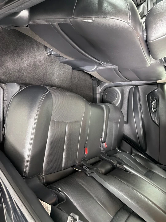 2019 Nissan Rogue - Image 19 of 21