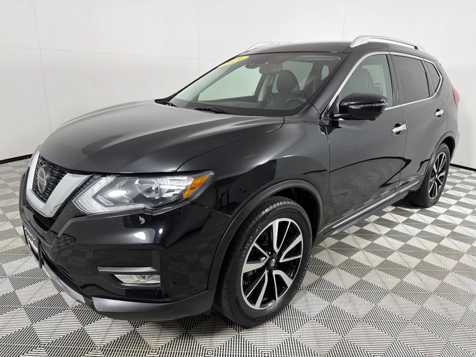 2019 Nissan Rogue - Image 9 of 21