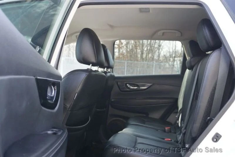 2019 Nissan Rogue - Image 12 of 12