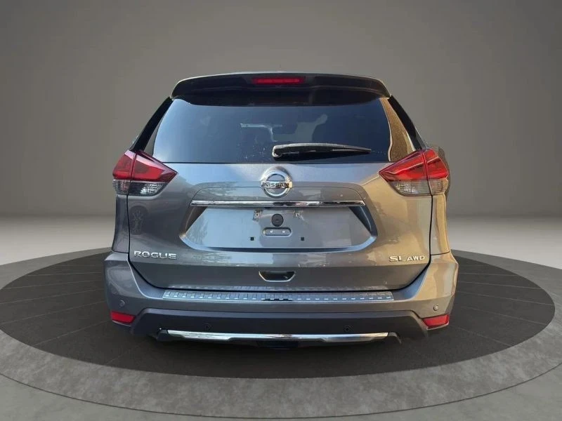 2019 Nissan Rogue - Image 6 of 12
