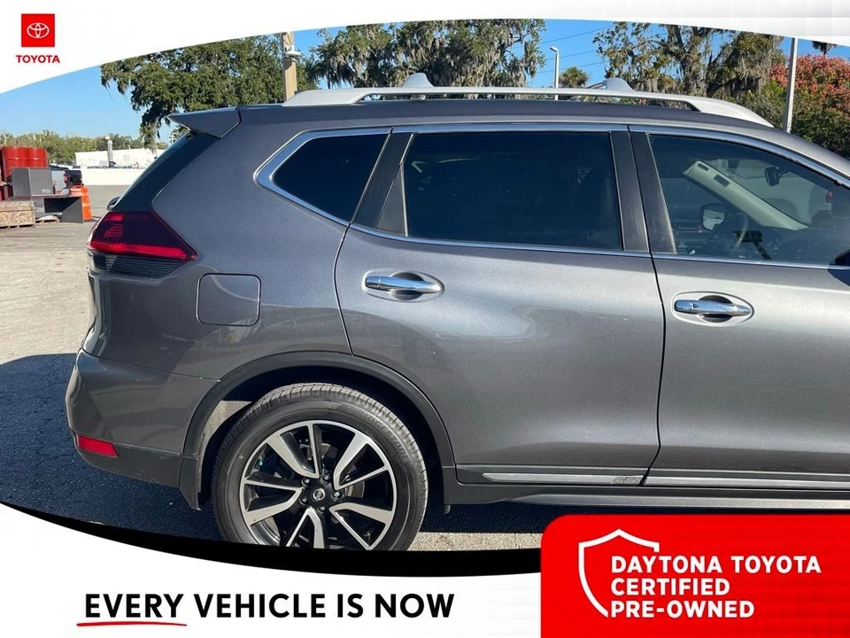 2019 Nissan Rogue - Image 3 of 10