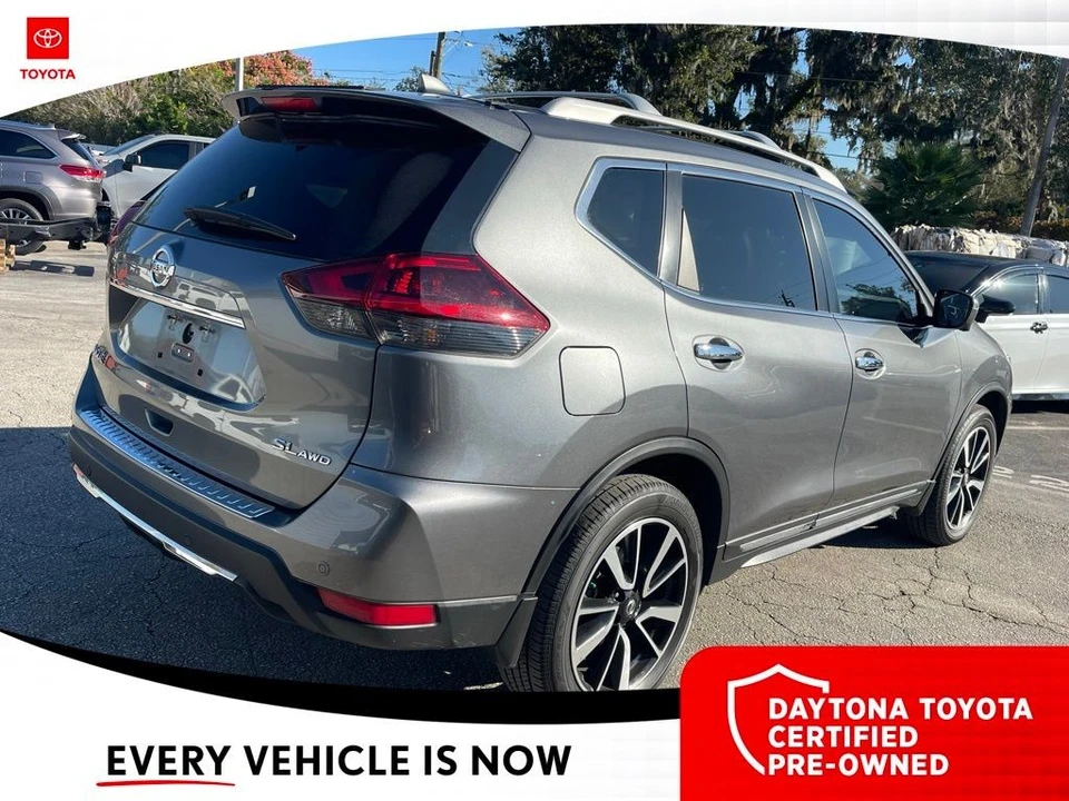 2019 Nissan Rogue - Image 5 of 10