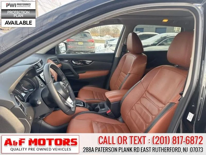 2019 Nissan Rogue - Image 9 of 12