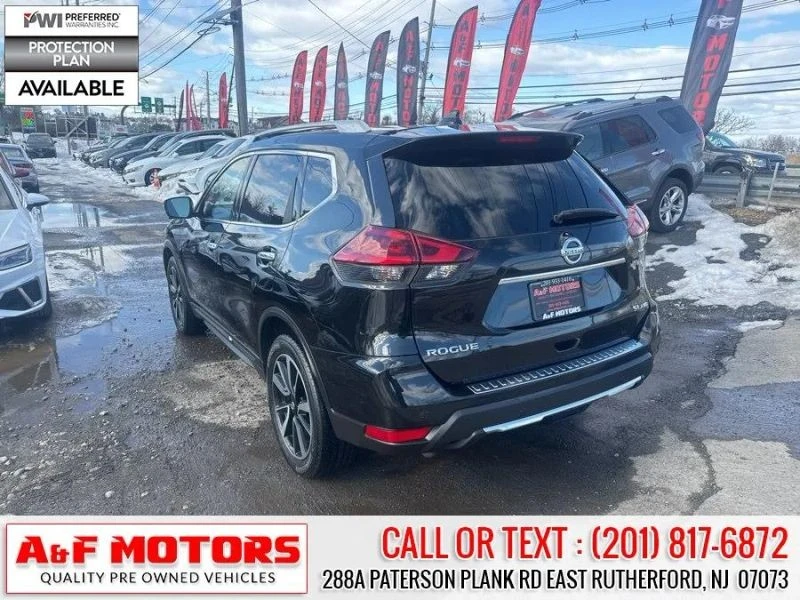 2019 Nissan Rogue - Image 7 of 12